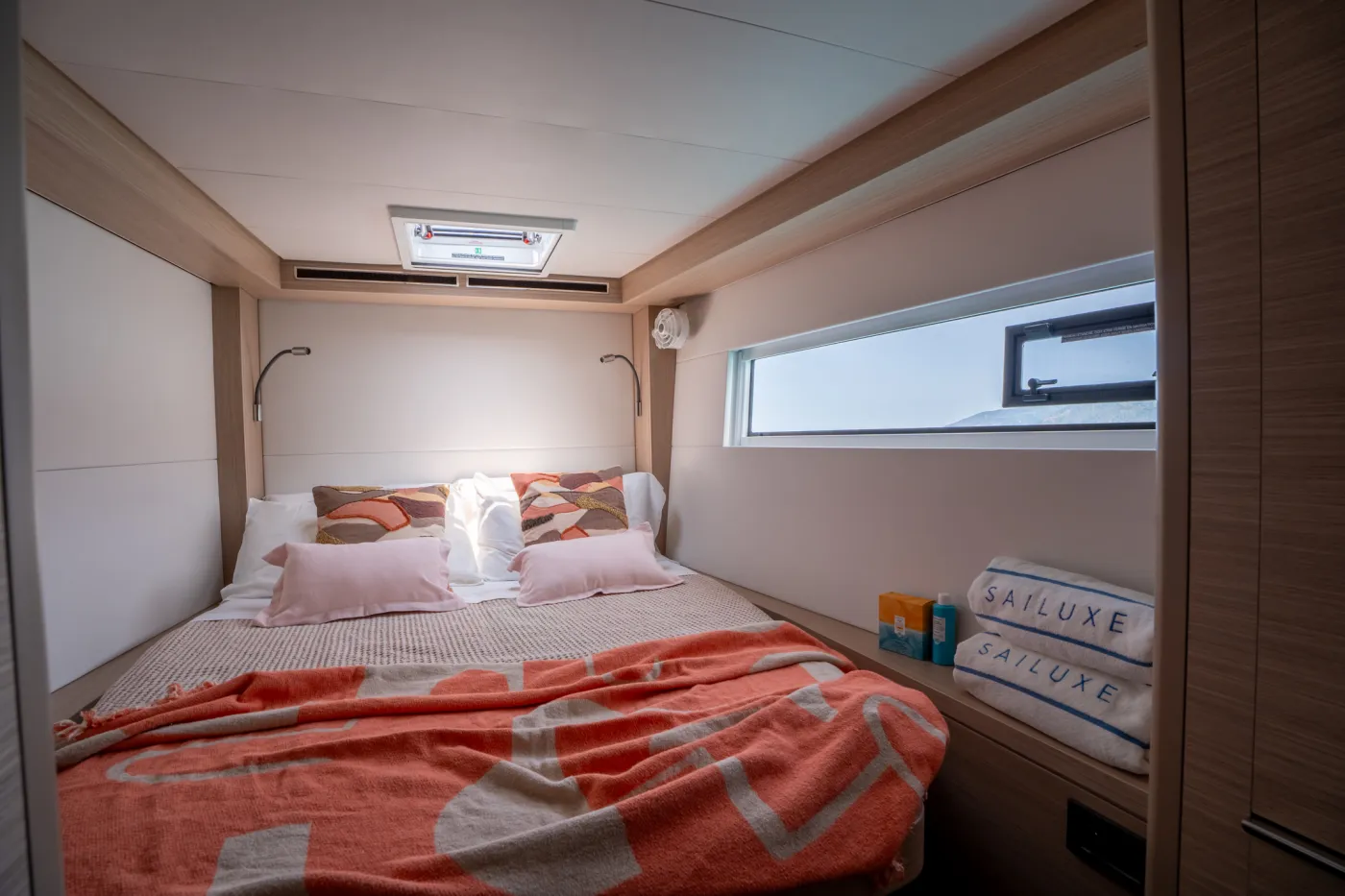 SAILUXE - Allegra - Katamaran içinde Provincia della Gallura Nord-Est Sardegna