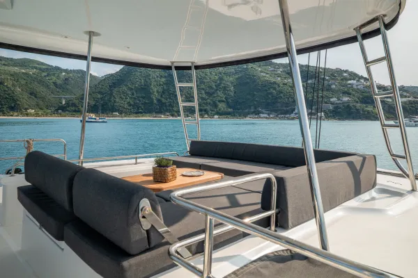 Flybridge