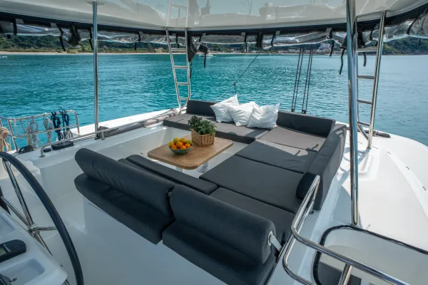 Flybridge