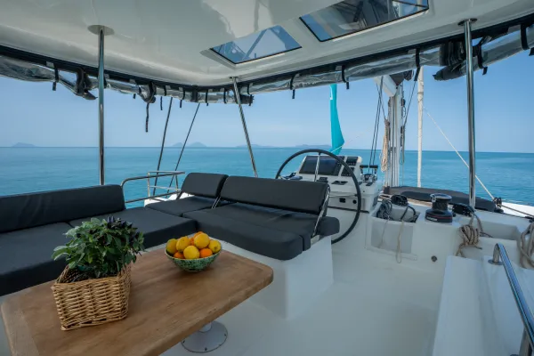 Flybridge