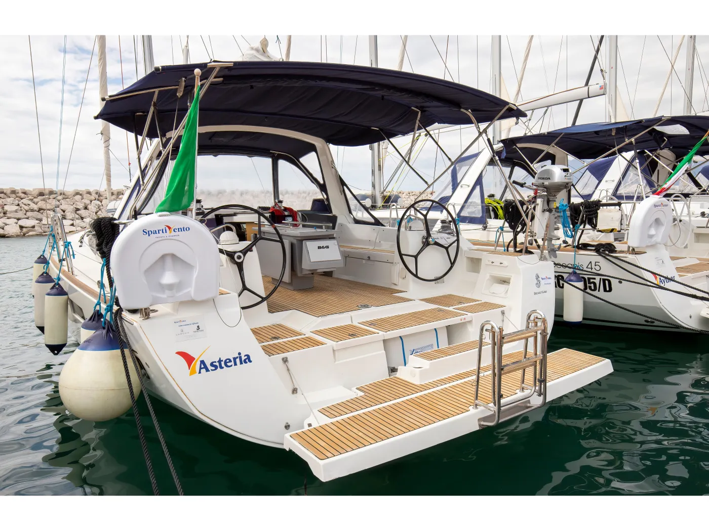 Asteria - Standard line - Sailboat in Salerno