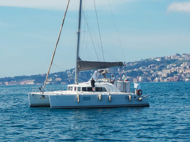 Marlin - Katamaran içinde Napoli