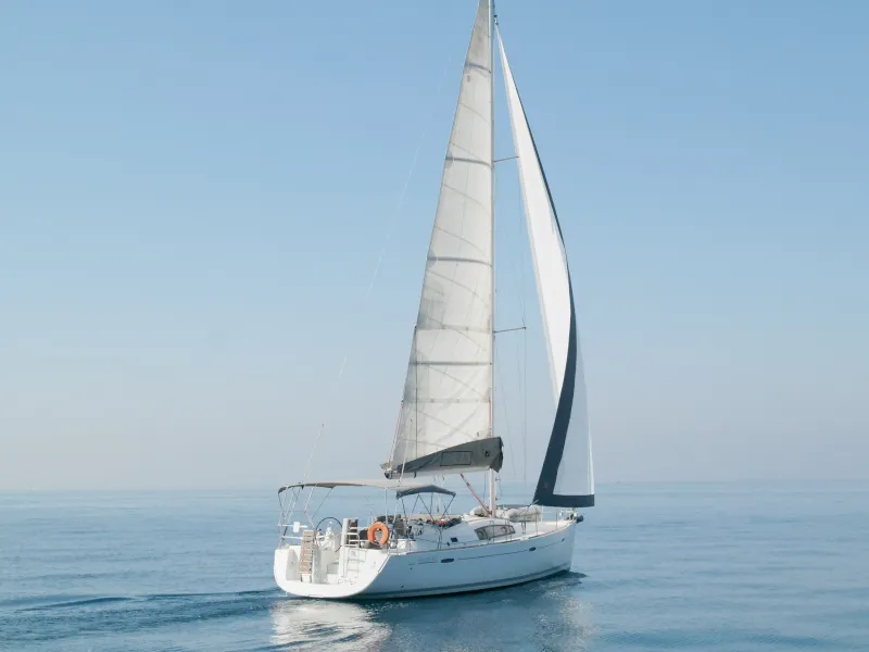 SEACRET - Yelkenli içinde Alimos