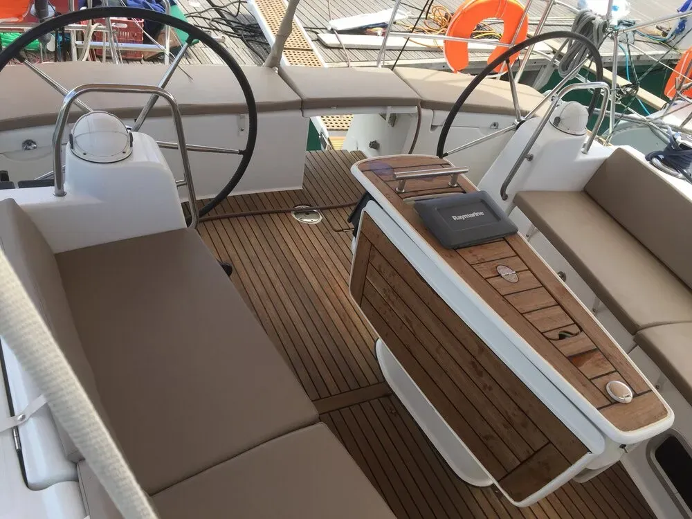 Evita - Sailboat in Elefsina