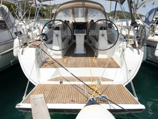 Main image