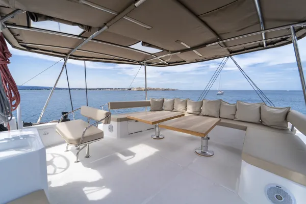 Flybridge