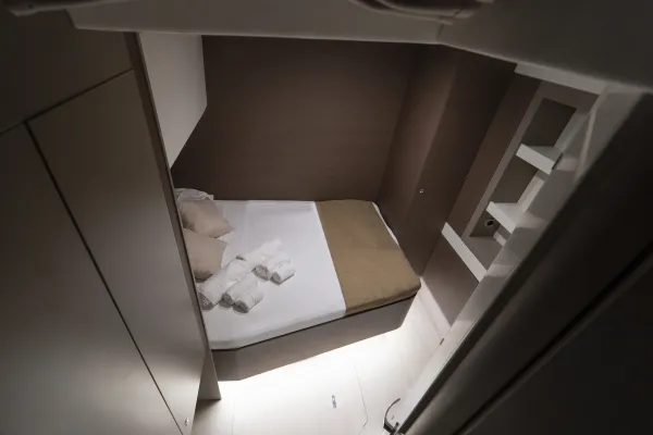 Double Cabin
