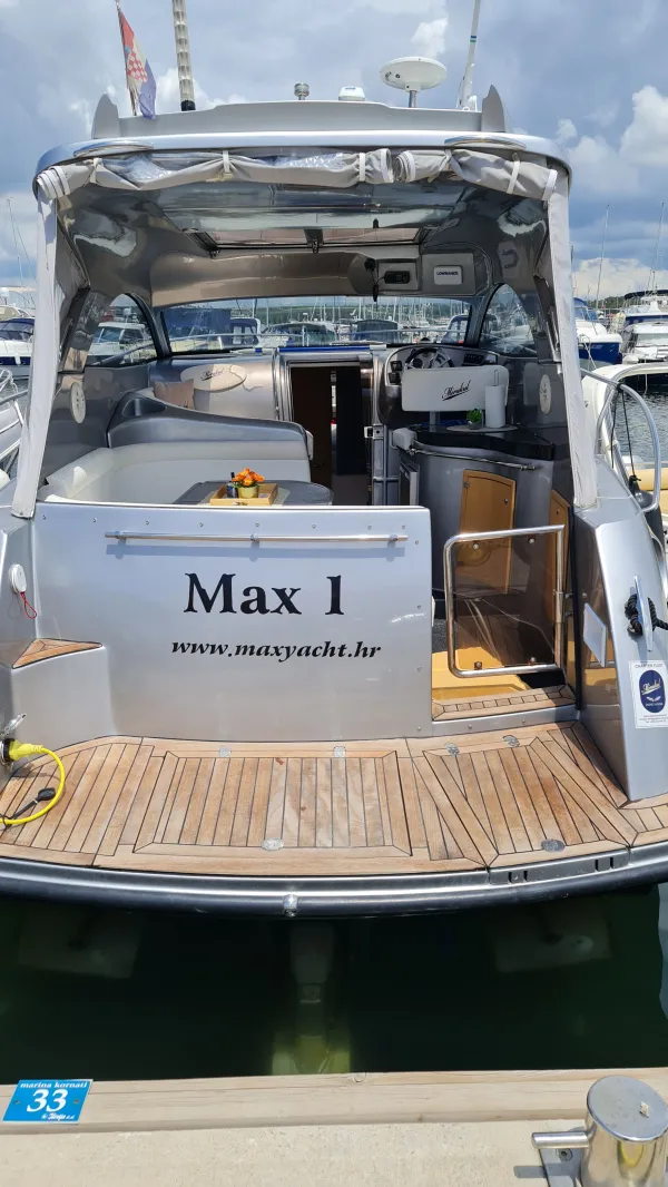 MAX 1