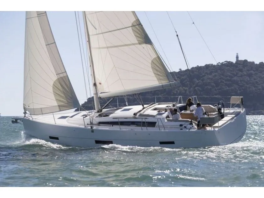 Martina II - Sailboat in Roses