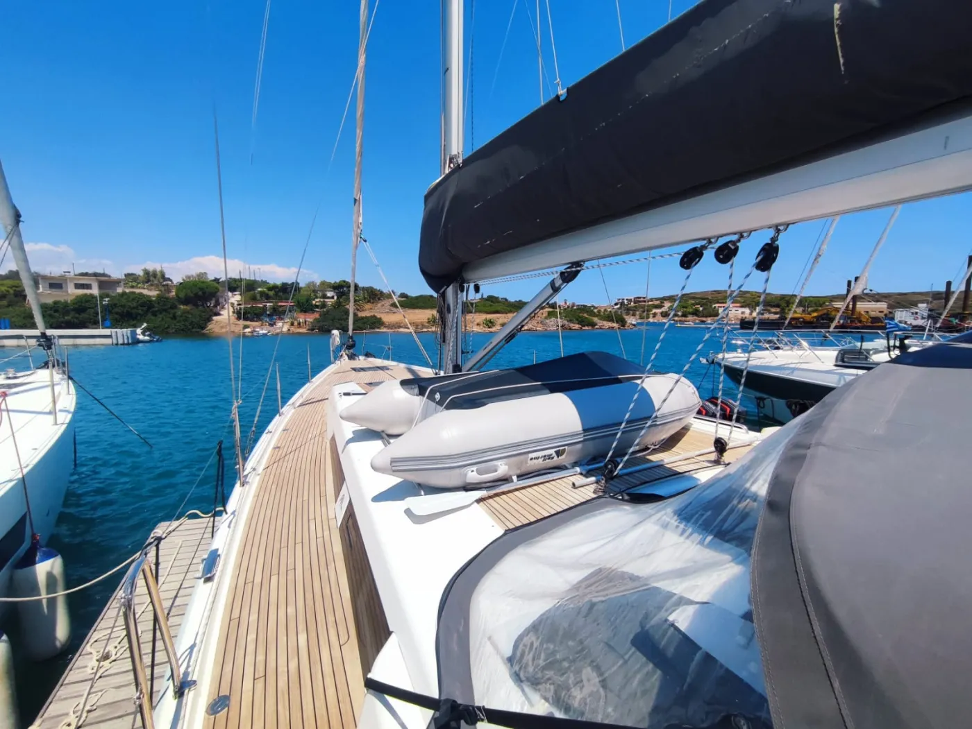 Pandora - Sailboat in Anatoliki Attiki