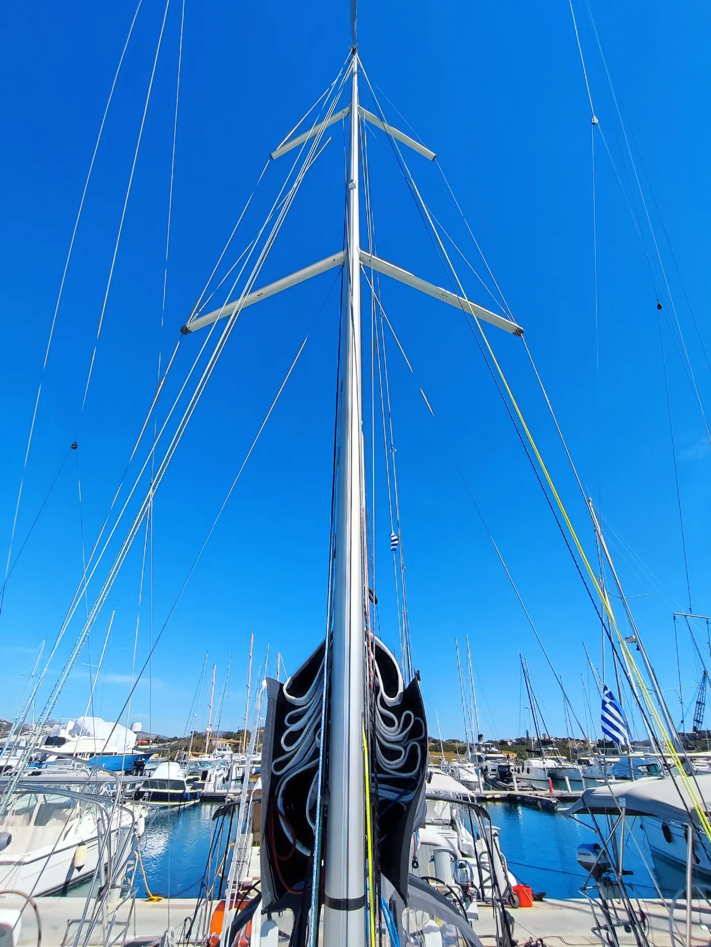 Fizzy - Sailboat in Anatoliki Attiki