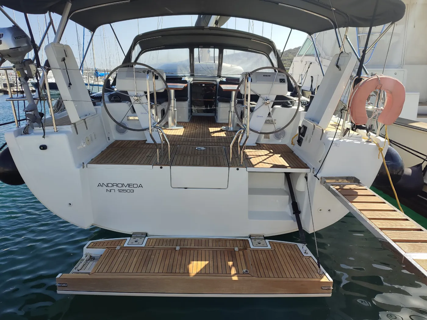 Andromeda - Sailboat in Anatoliki Attiki