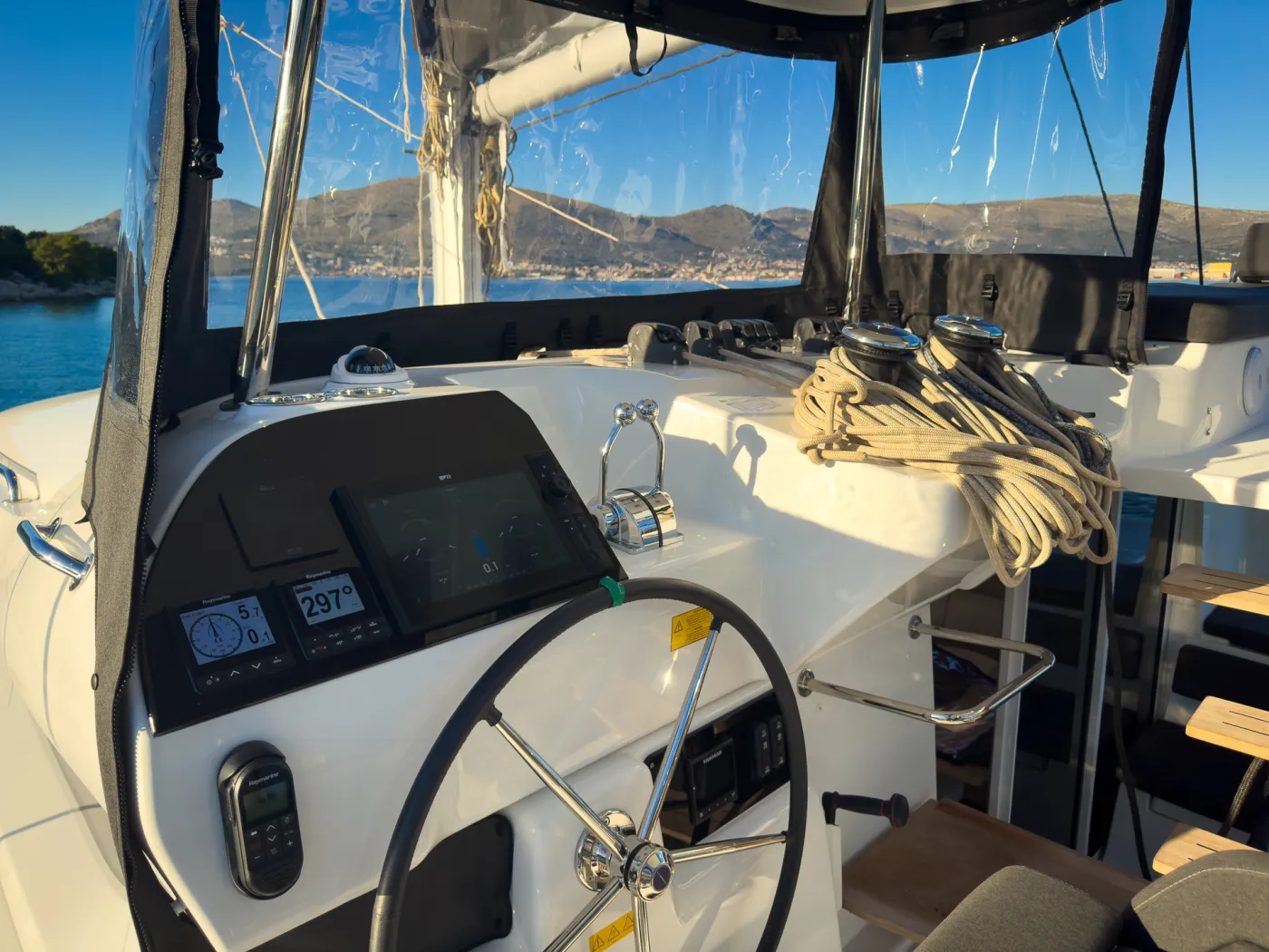Happiness - Catamaran in Seget Donji