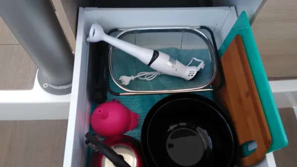 Kitchen accessories 3
