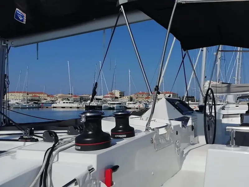 Endurance - Catamaran in Nikiana
