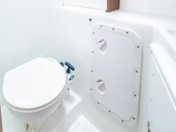 Beauty L A/C-GEN-WATER MAKER-SOLAR-ELEC.WC