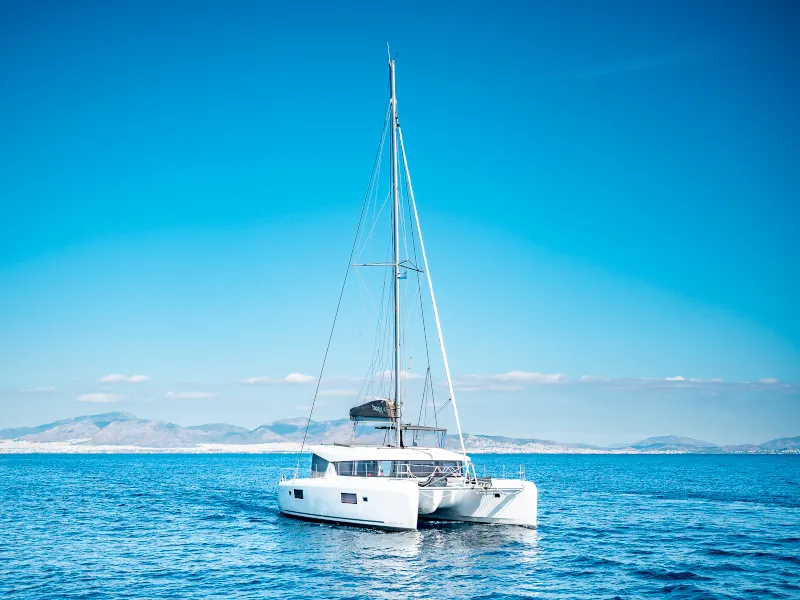 Beauty L A/C-GEN-WATER MAKER-SOLAR-ELEC.WC - Katamaran içinde Alimos