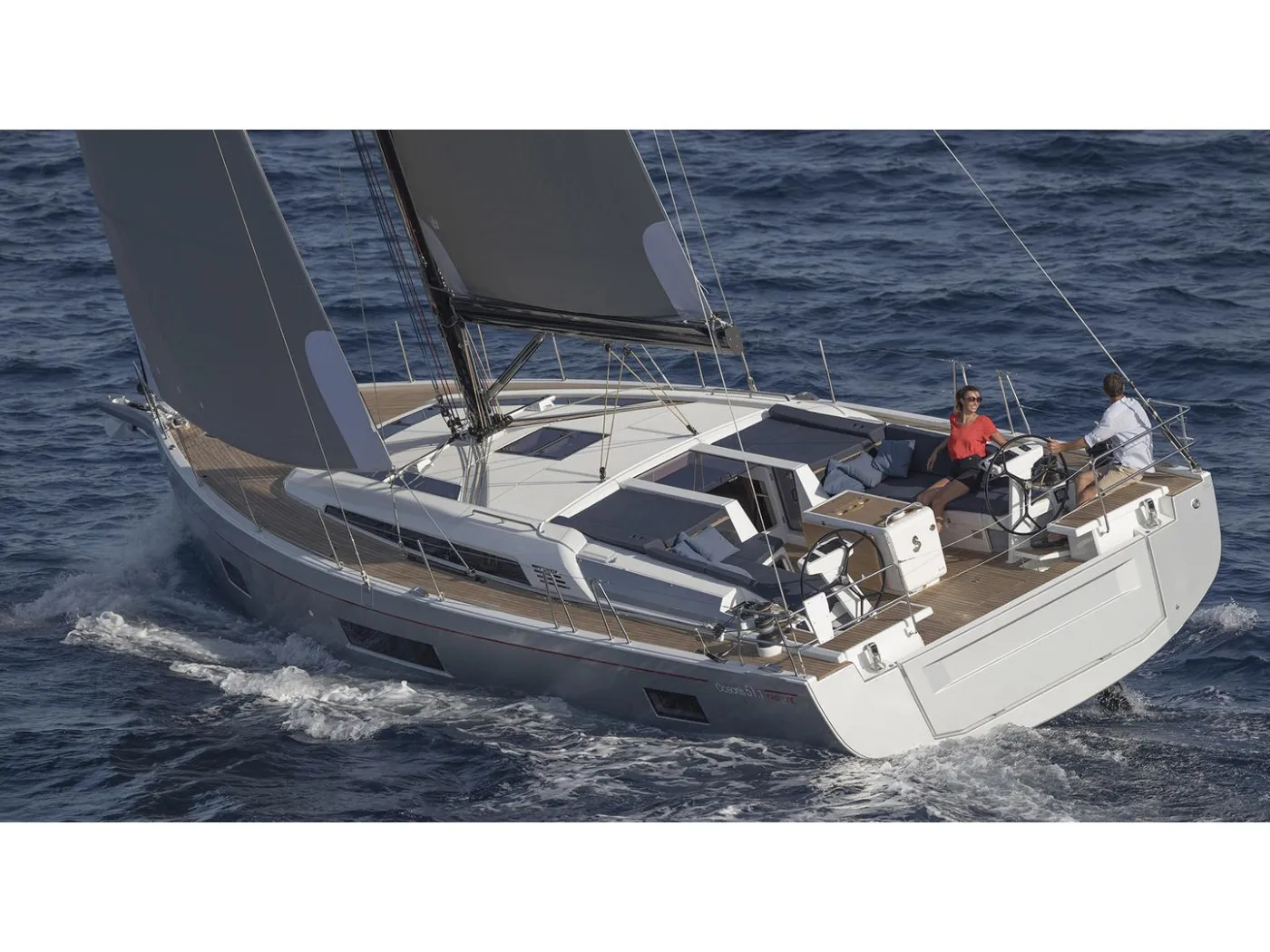 Mighty M - Sailboat in Alimos