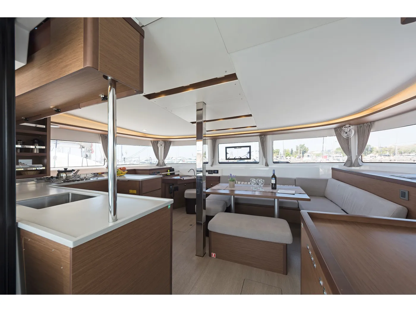 Emmelia - Catamaran in Alimos