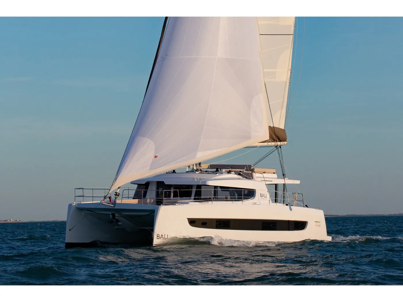 Emmelia - Catamaran in Alimos