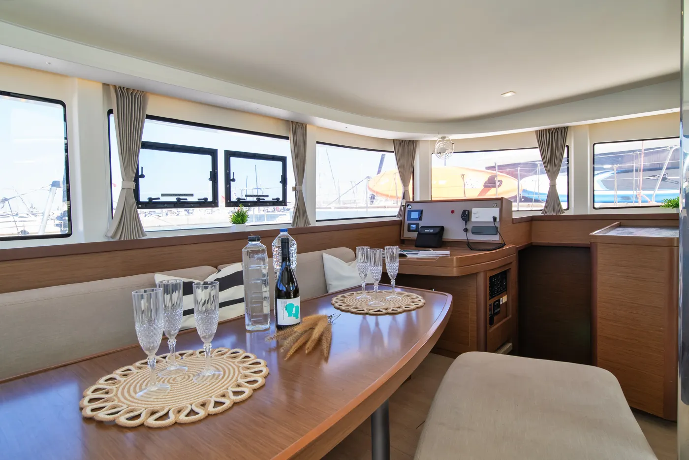 Ionas - Catamaran in Rodos