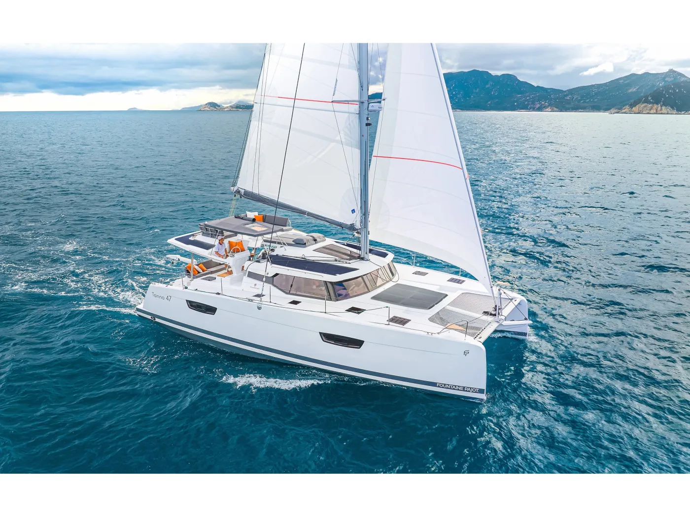 First Life - Catamaran in Skradin