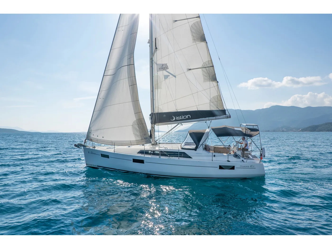 Lux - Sailboat in Lefkada