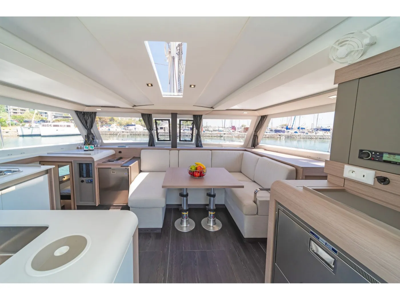 Aifos - Catamaran in Lavrio