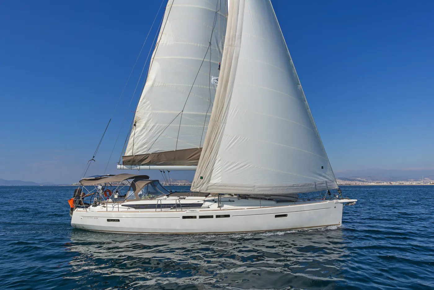 Eva - Sailboat in Paros