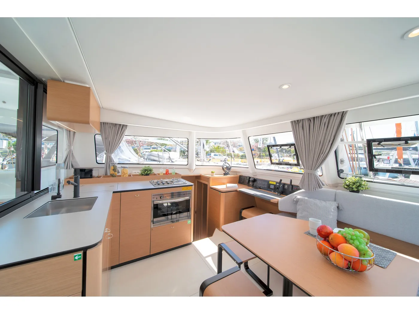 One Journey - Catamaran in Alimos