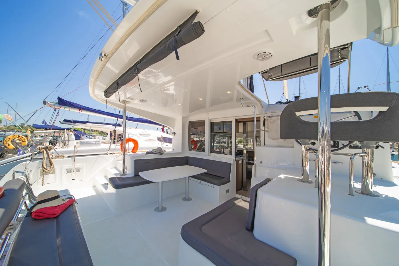 Thalasea - Catamaran in Kontokali