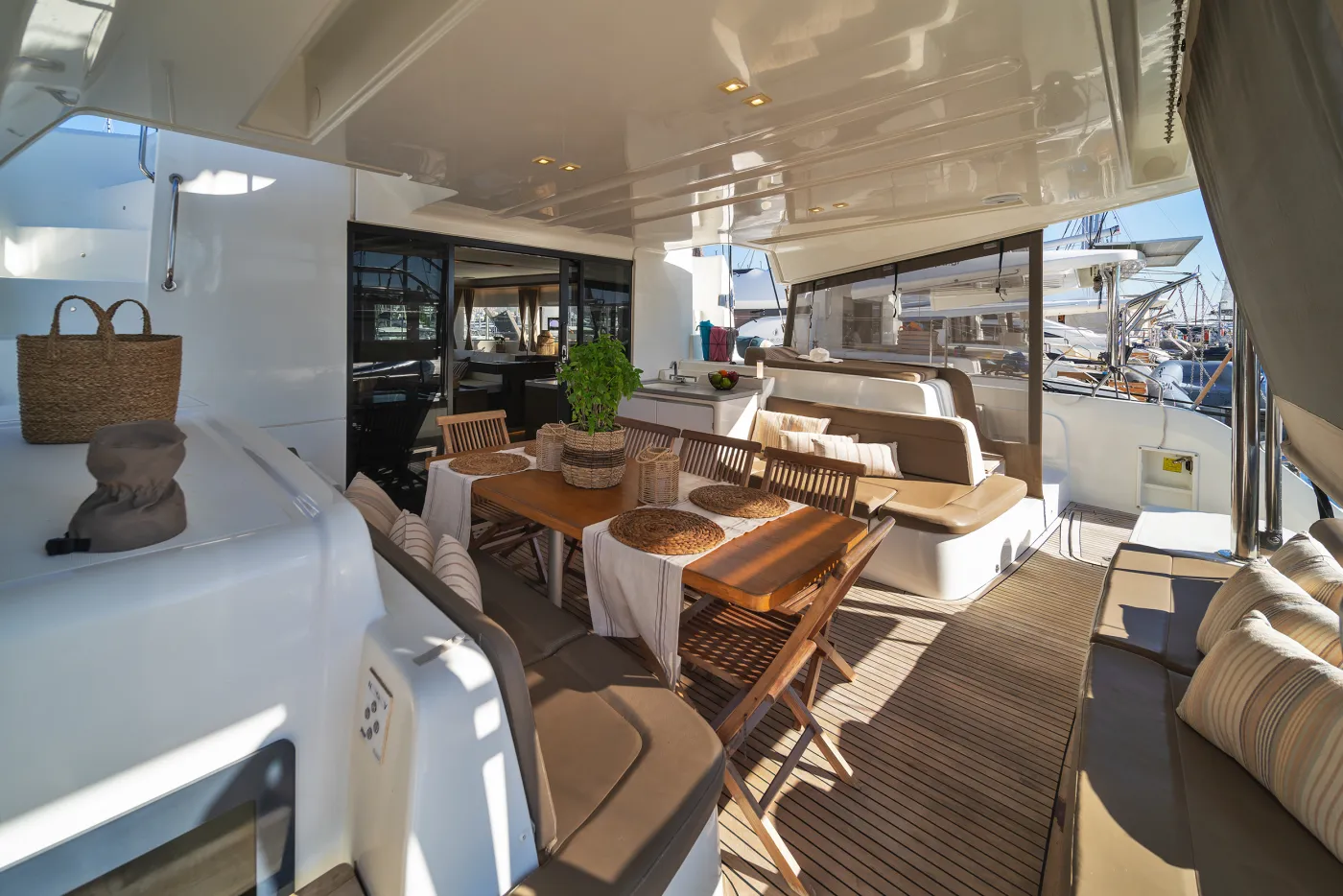 Spiros (ONLY SKIPPERED) - Catamaran in Alimos
