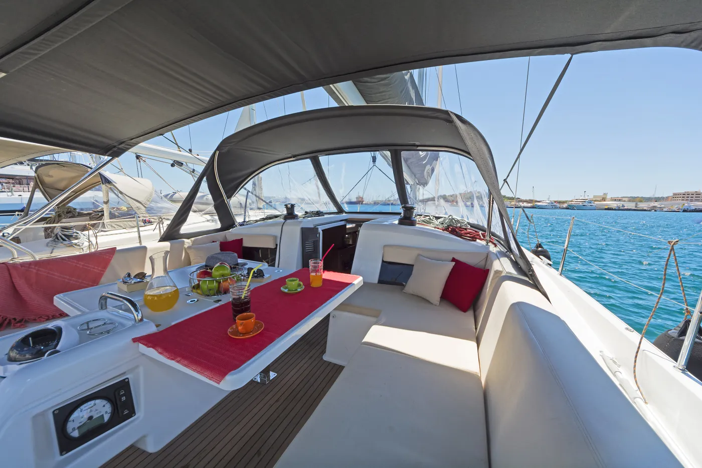 Captain George - Sailboat in Rodos
