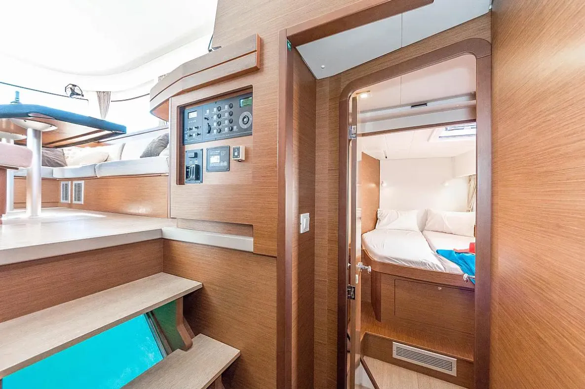 Carpe Diem - Catamaran in Alimos