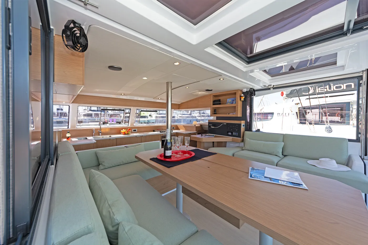 First Flirt - Catamaran in Skradin
