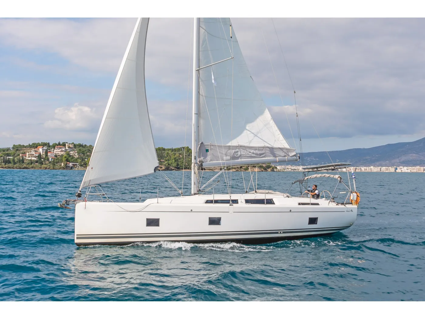 Azur - Sailboat in Lavrio