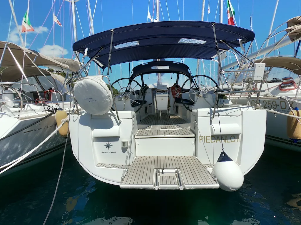 Piedanlo II - Sailboat in Portisco
