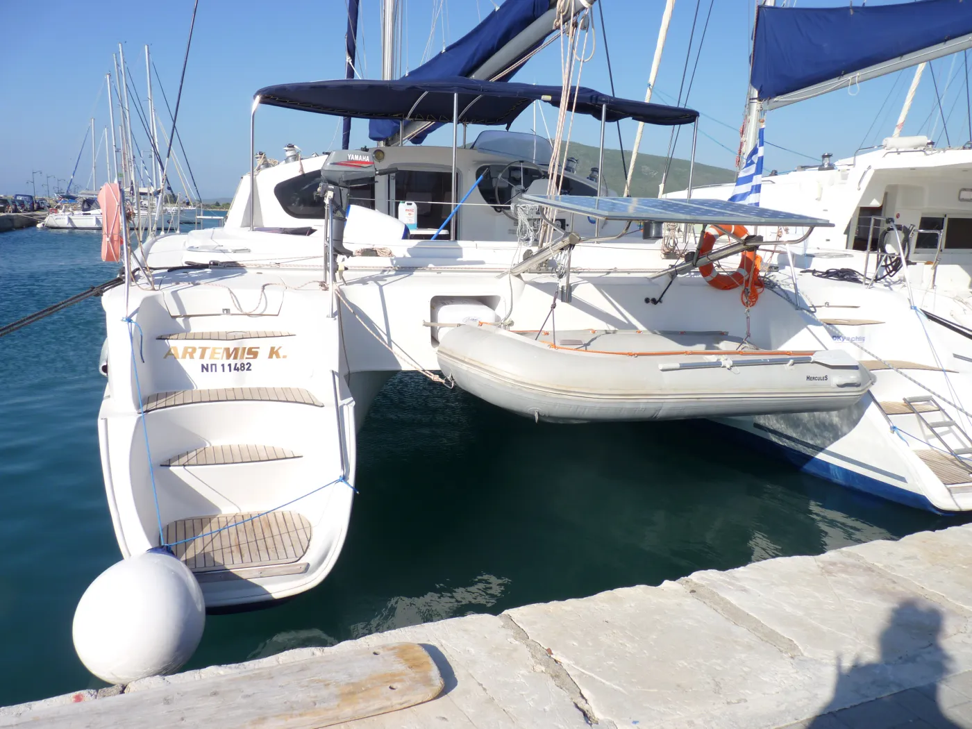 ARTEMIS K - Katamaran içinde Lefkada