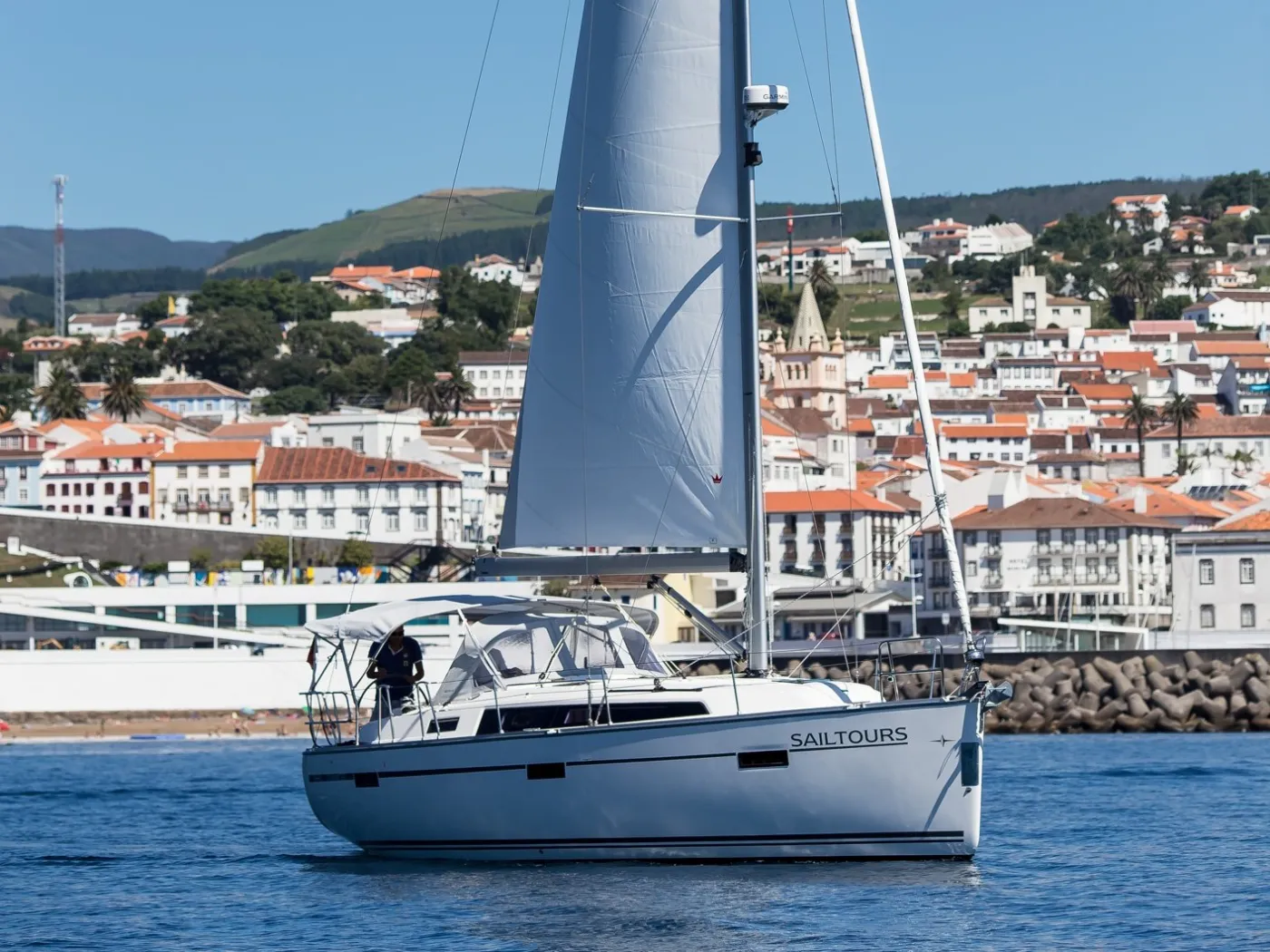 Sailtours - Sailboat in Angra do Heroísmo