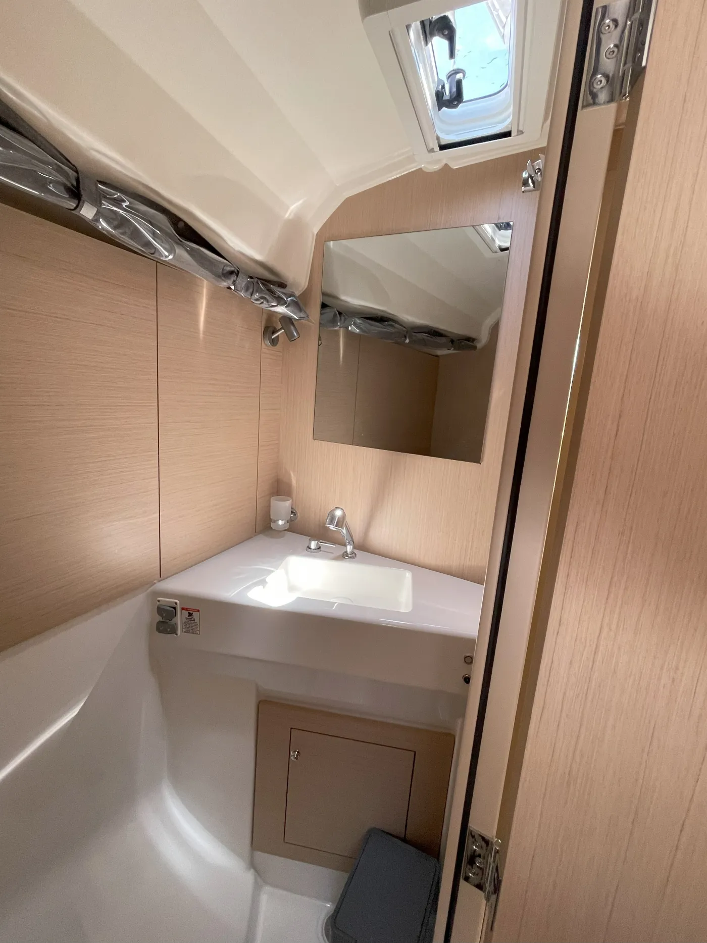 Neda - Sailboat in Alimos