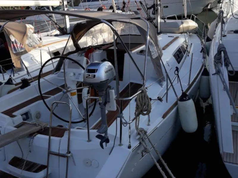 Arosa - Sailboat in Kontokali