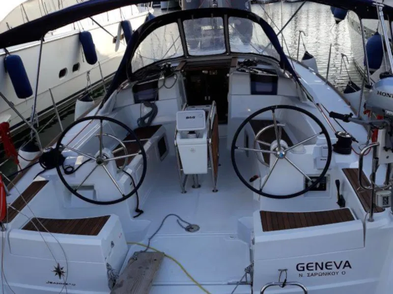 Geneva - Sailboat in Kontokali