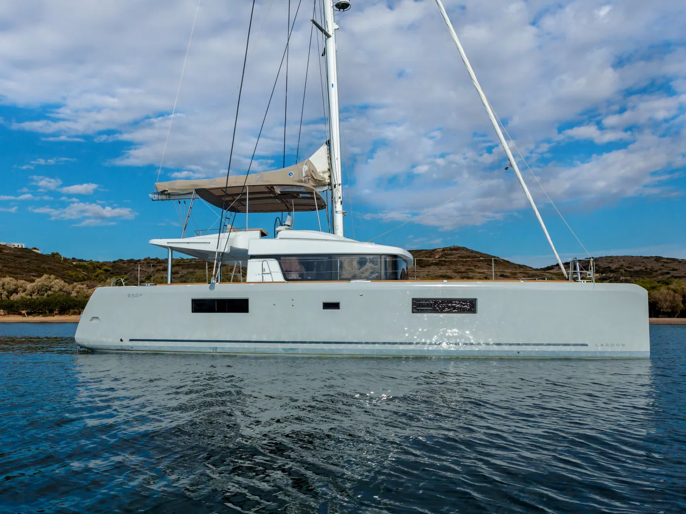MADININA - Catamaran in Anatoliki Attiki