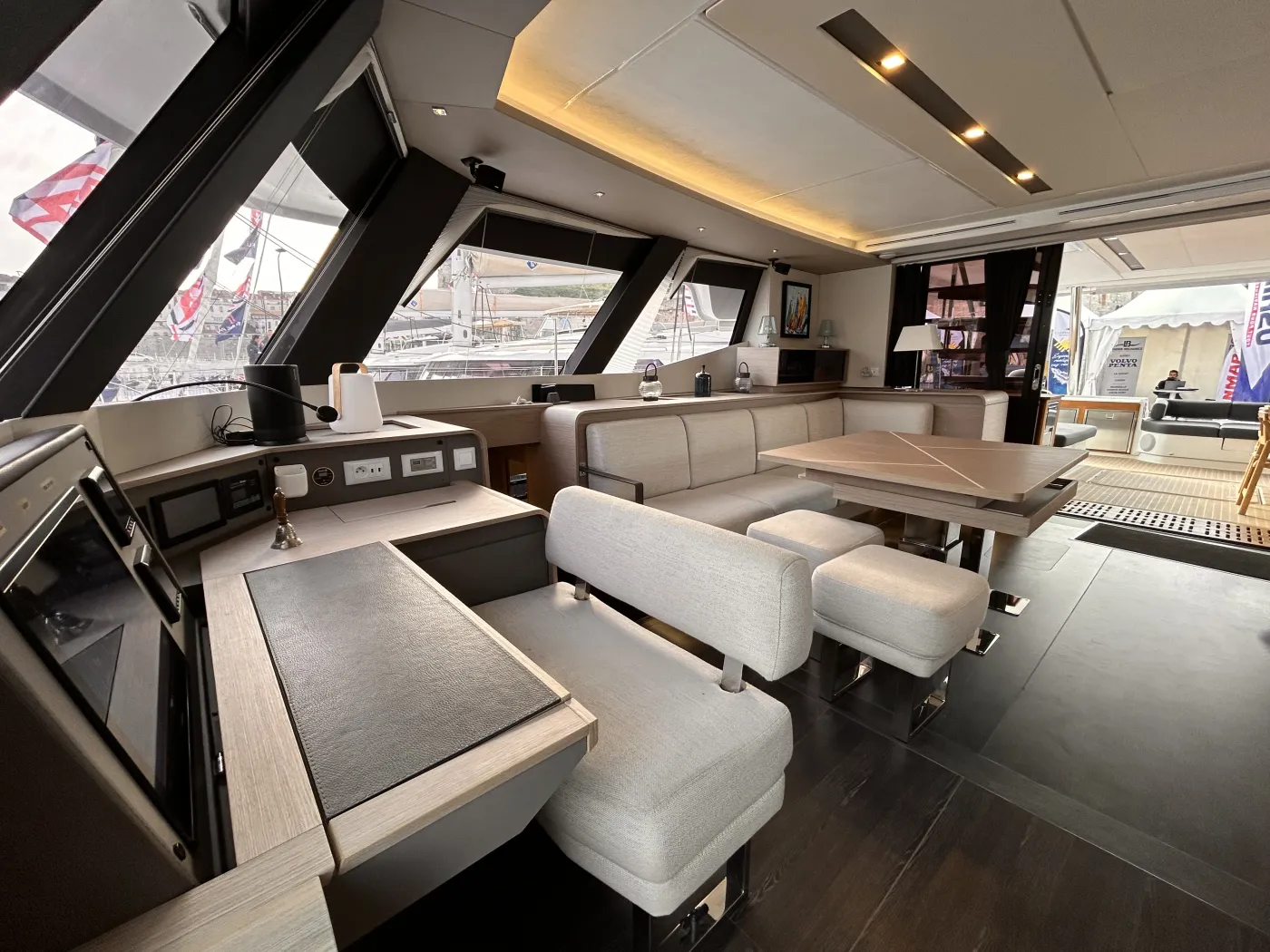 Kalista II - Katamaran içinde Cogolin