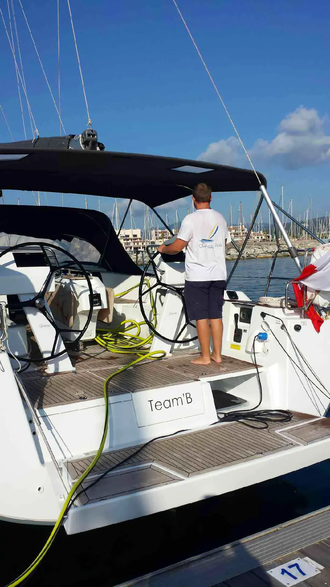 Team B - Yelkenli içinde Cogolin