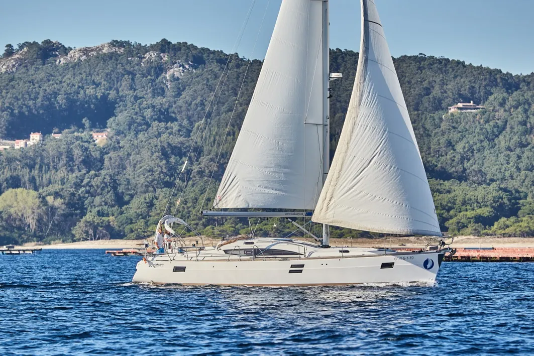 Sailway Ocho - Sailboat in Vigo