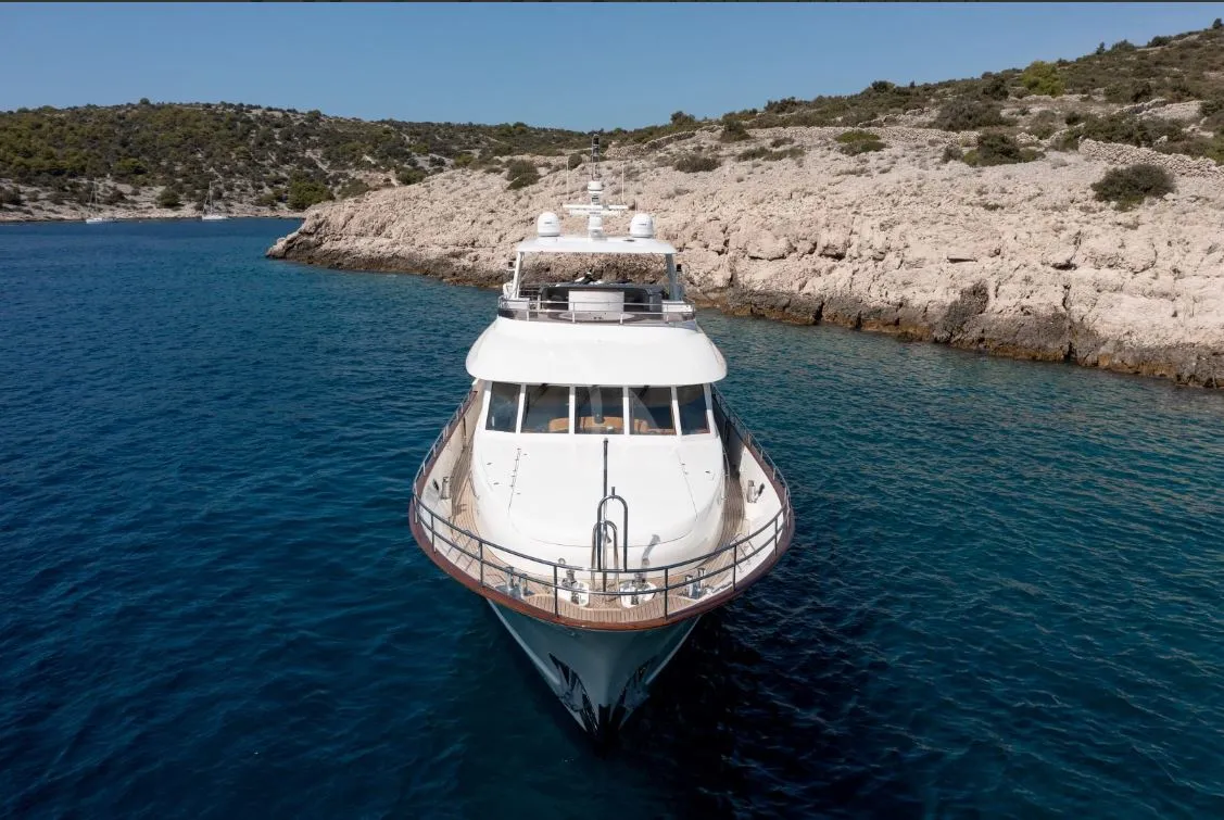 SEA BREEZE II - Motor Yacht in Rogoznica