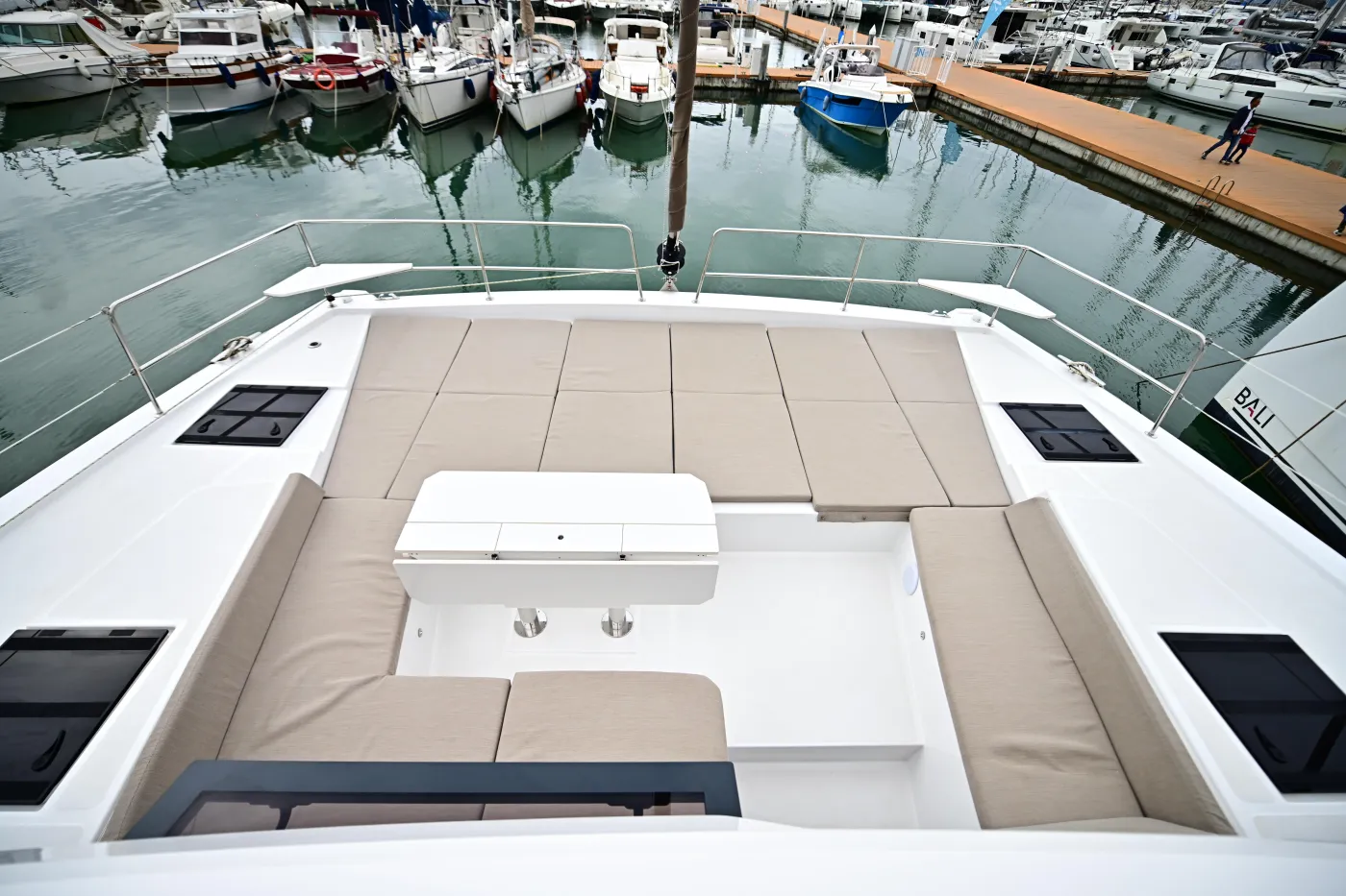 Arche VI - Catamaran in Salerno