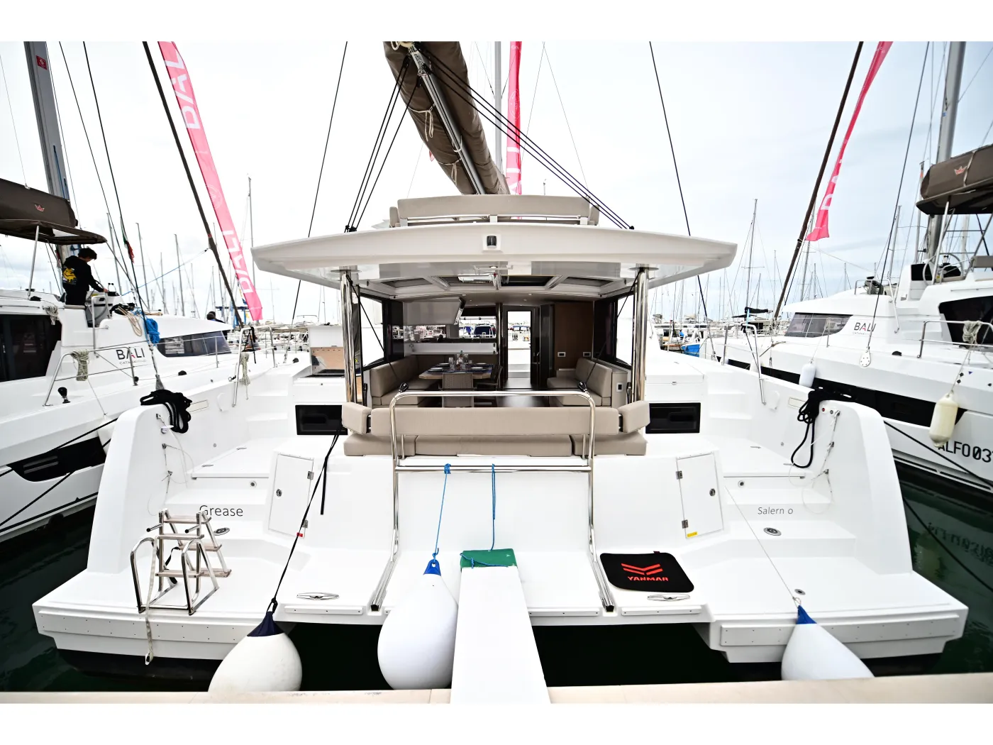 Grease - Catamaran in Salerno