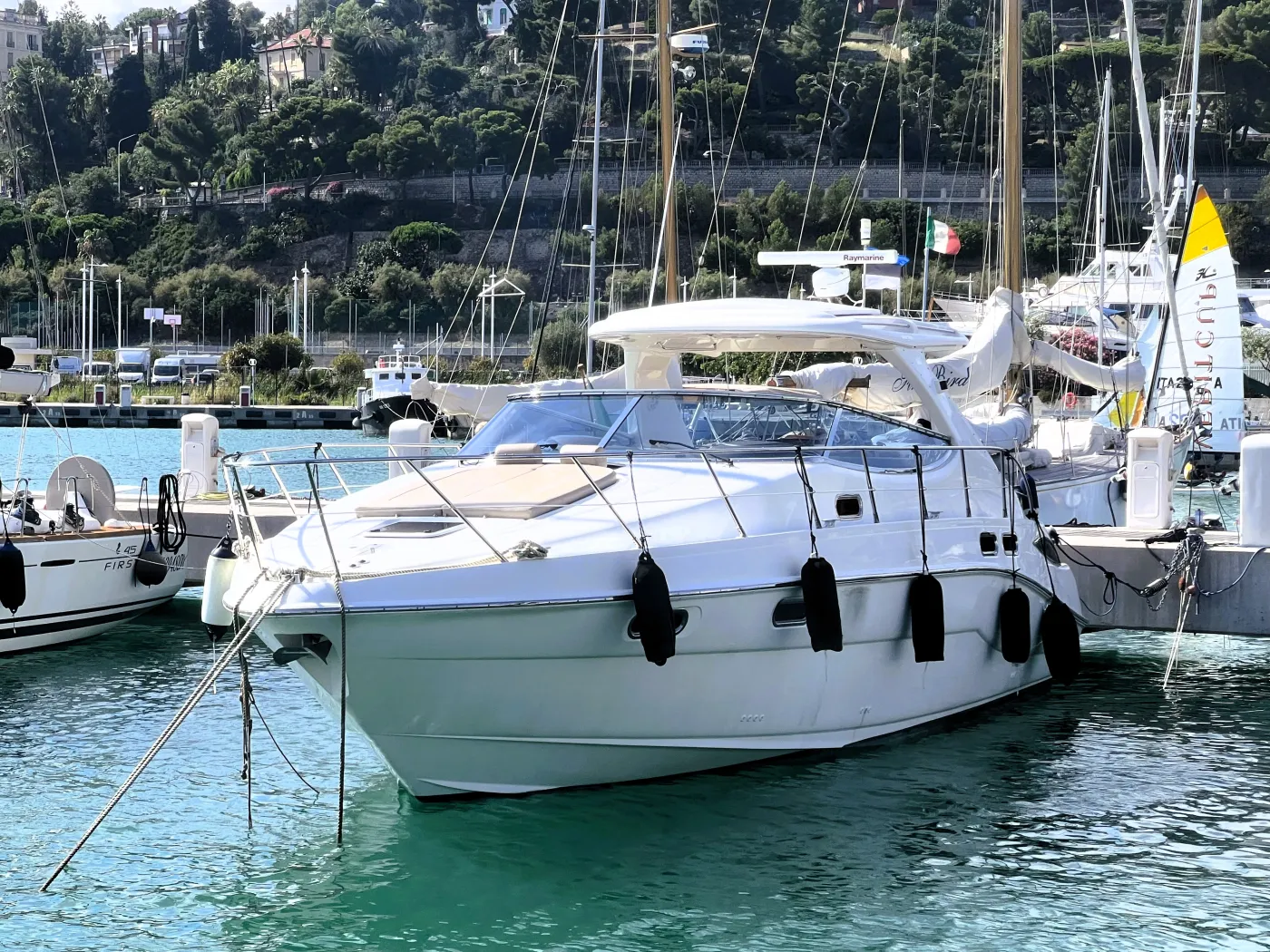 Orca - Motor Yat içinde Imperia